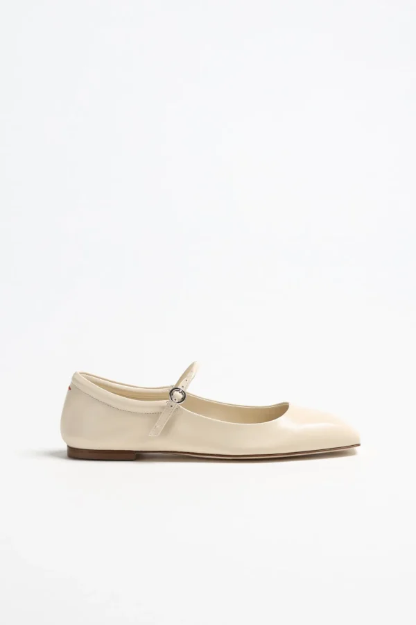 aeyde Loafer & Ballerinas<Ballerinas Uma in Creamy