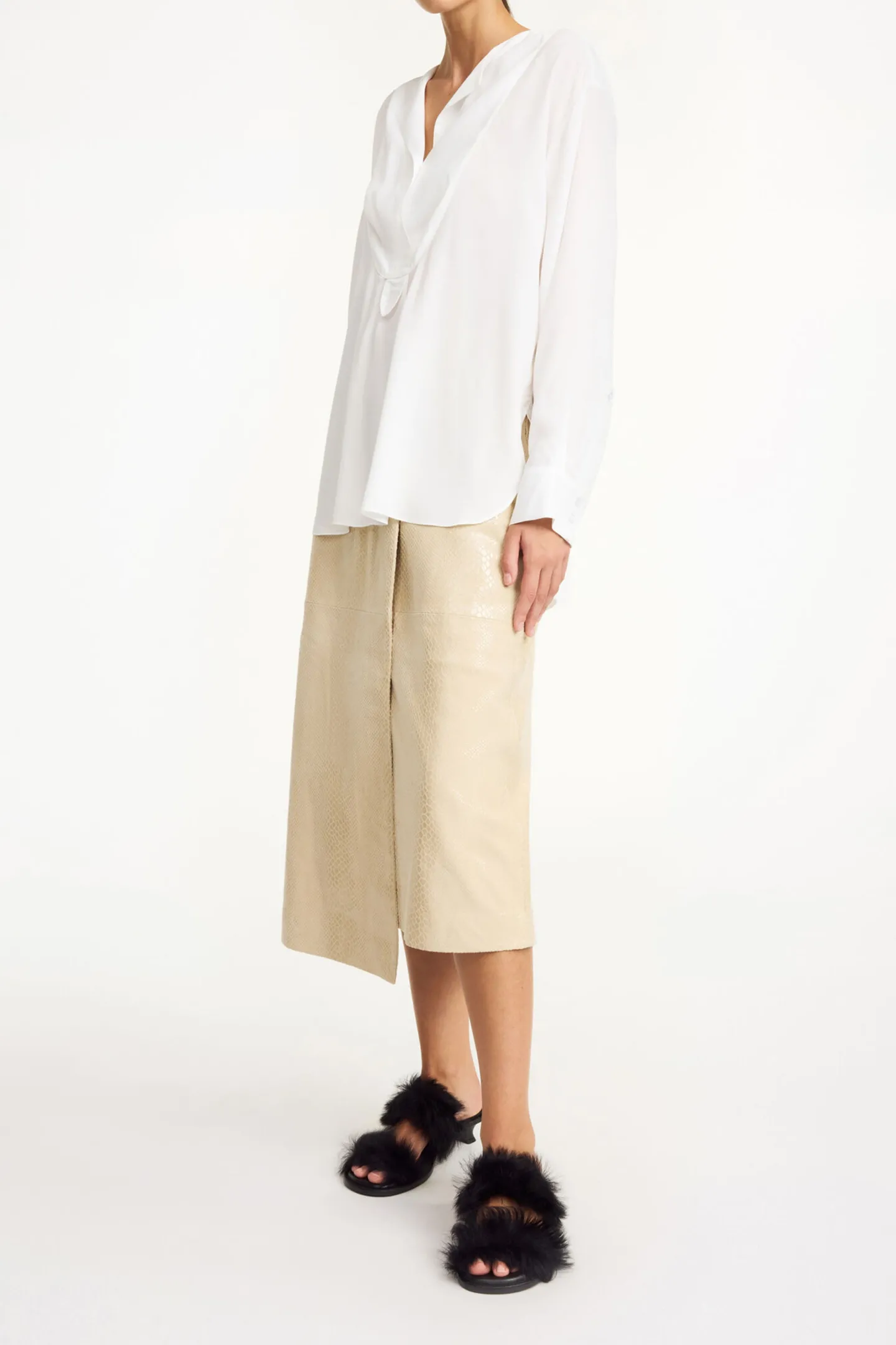 bluse_fayette_in_pure_whi_1.webp by Malene Birger Blusen & Tops<Bluse Fayette in Pure White
