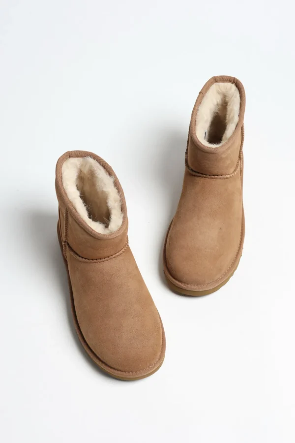 UGG Stiefel & Boots<Boots Classic Mini II in Chestnut