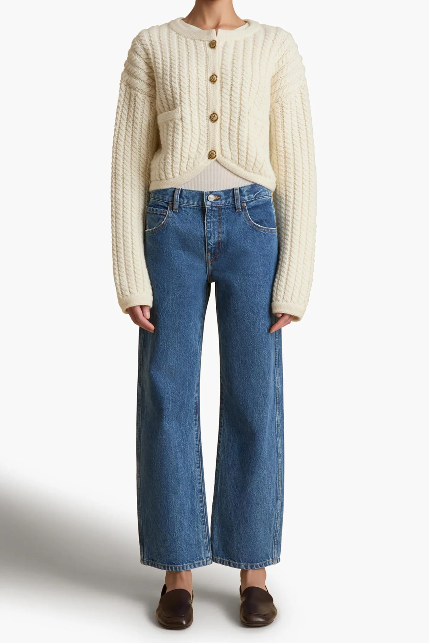 cardigan_balser_in_cream_1.webp Khaite Strickjacken<Cardigan Balser in Cream