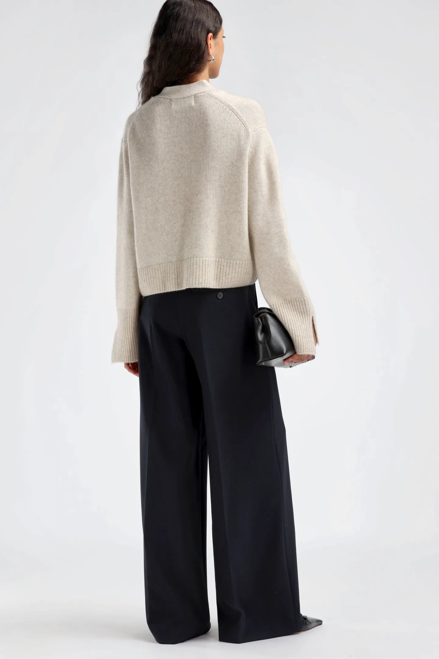 cardigan_paix_in_beige_3.webp Ladneri Strickjacken<Cardigan Paix in Beige