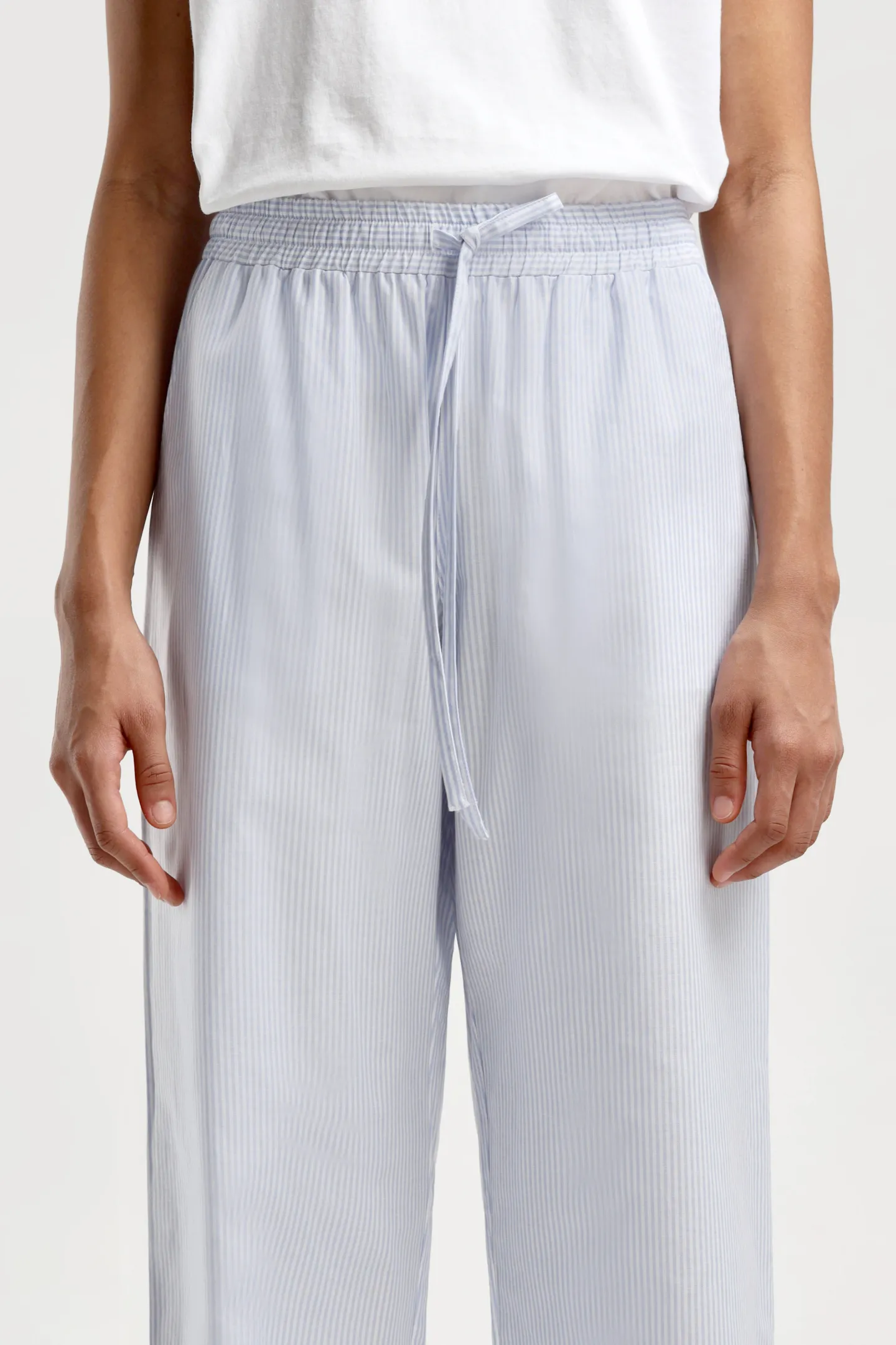 hose_chambord_oxford_in_b_2.webp Ladneri Hosen & Jumpsuits<Hose Chambord Oxford in Blau/Weiß