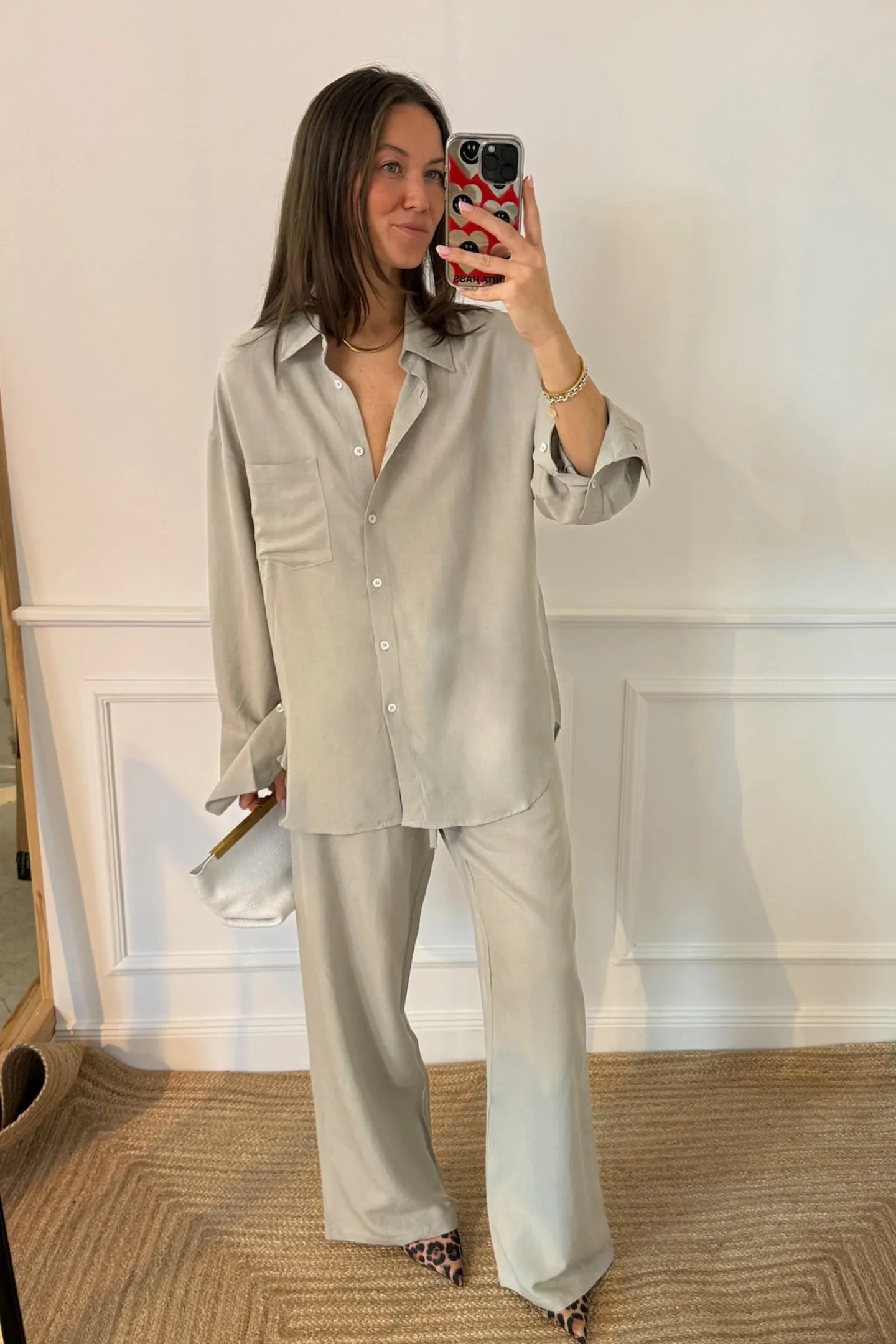 hose_chambord_soft_linen__7.webp Ladneri Hosen & Jumpsuits<Hose Chambord Soft Linen in Sage