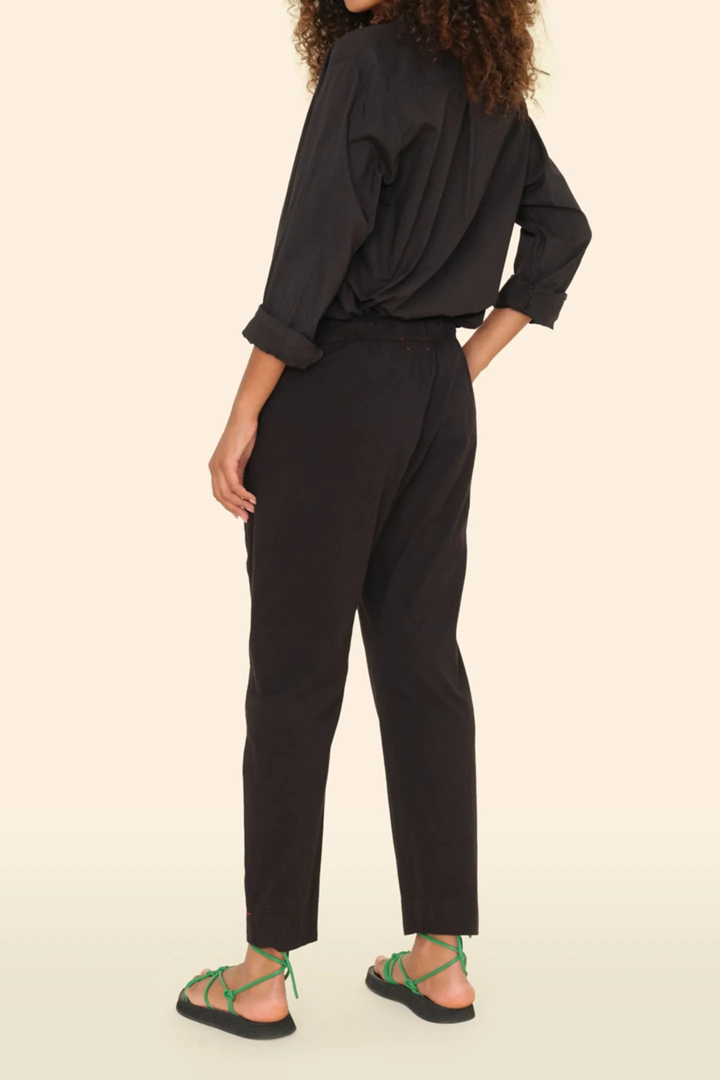hose_draper_in_schwarz_3.webp Xírena Hosen & Jumpsuits<Hose Draper in Schwarz