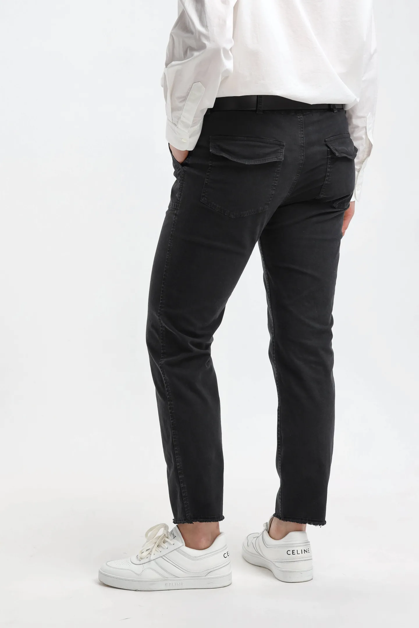 hose_jenna_in_carbon_4.webp Nili Lotan Hosen & Jumpsuits<Hose Jenna in Carbon