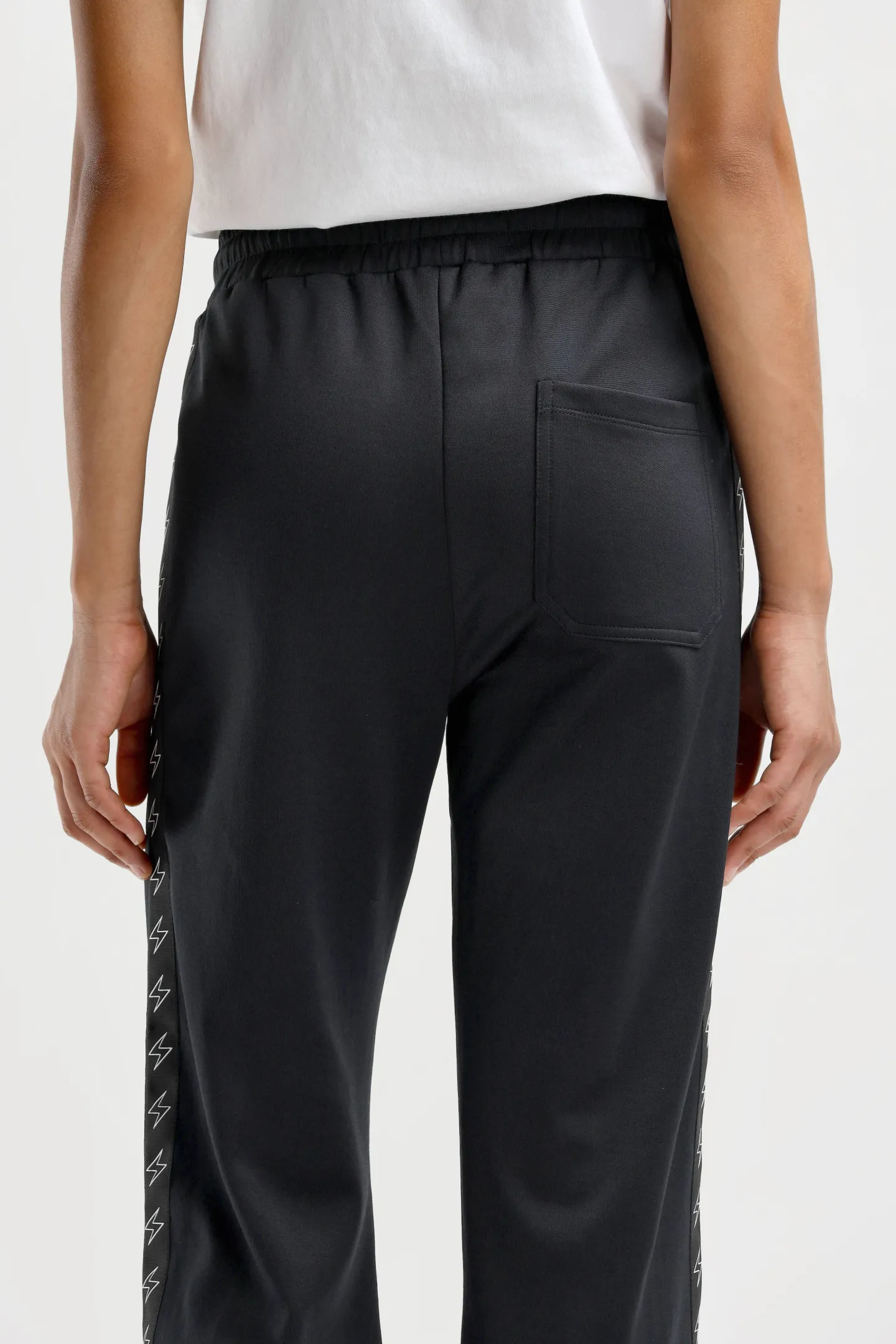 hose_la_concorde_in_schwa_4.webp Ladneri Hosen & Jumpsuits<Hose La Concorde in Schwarz