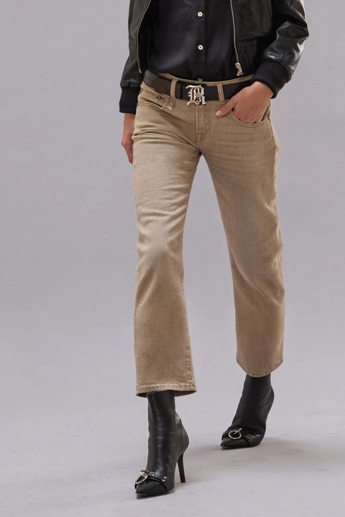 jeans_boy_straight_in_buf_3.webp R13 Jeans<Jeans Boy Straight in Buff Stretch