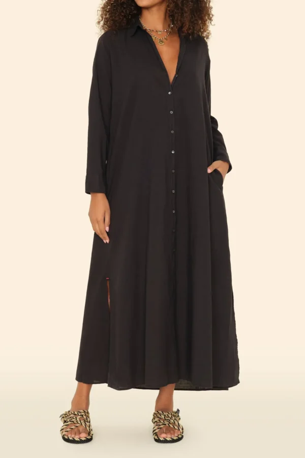 Xírena Kleider<Kleid Boden in Schwarz