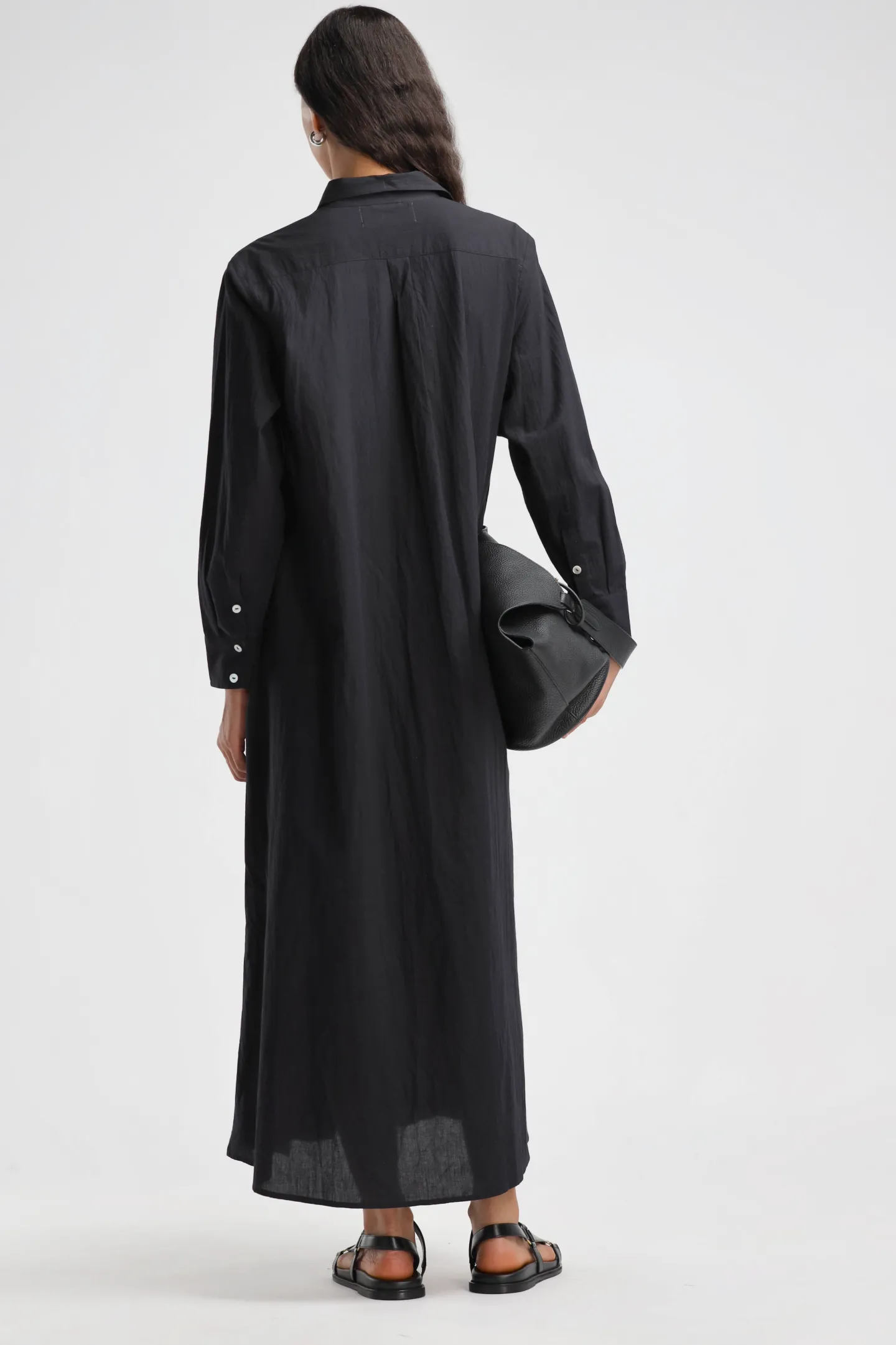 kleid_lavenue_in_schwarz_4.webp Ladneri Kleider<Kleid L'Avenue in Schwarz
