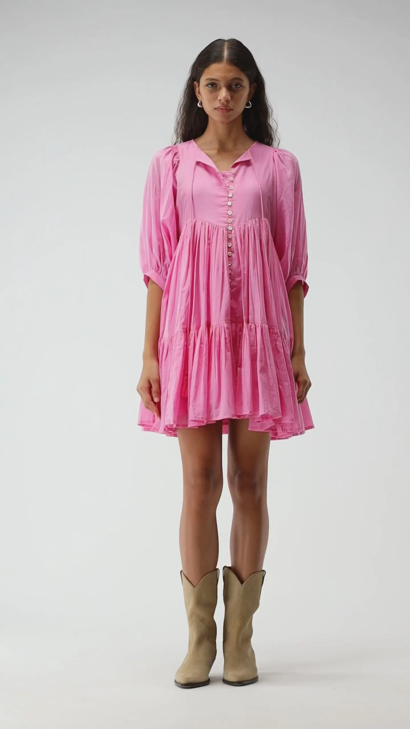 kleid_nice_in_bonbon_5.webp Ladneri Kleider<Kleid Nice in Bonbon