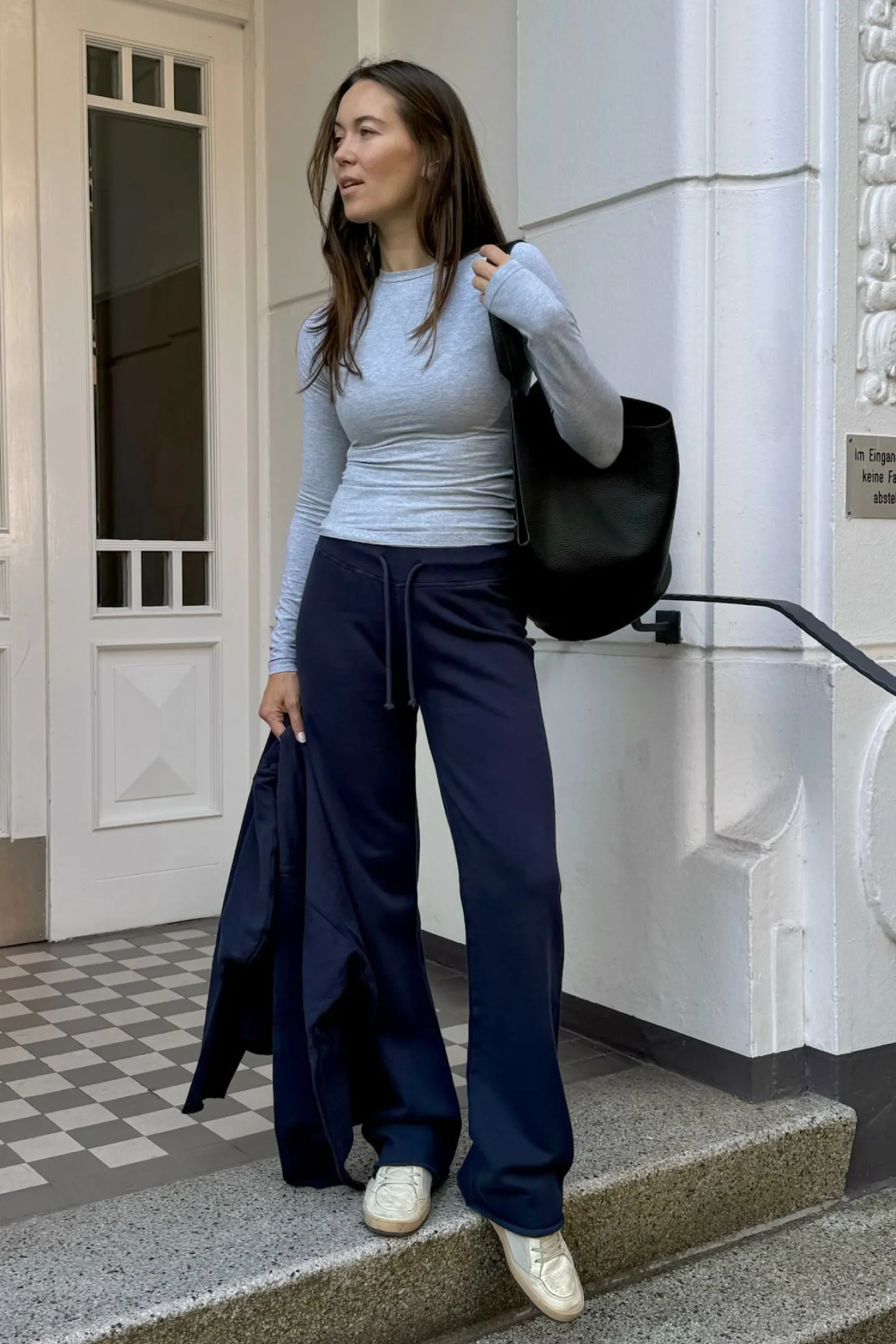 longsleeve_arene_in_grey__5.webp Ladneri Shirts, Tank Tops & Longsleeves<Longsleeve Arene in Grey Melange