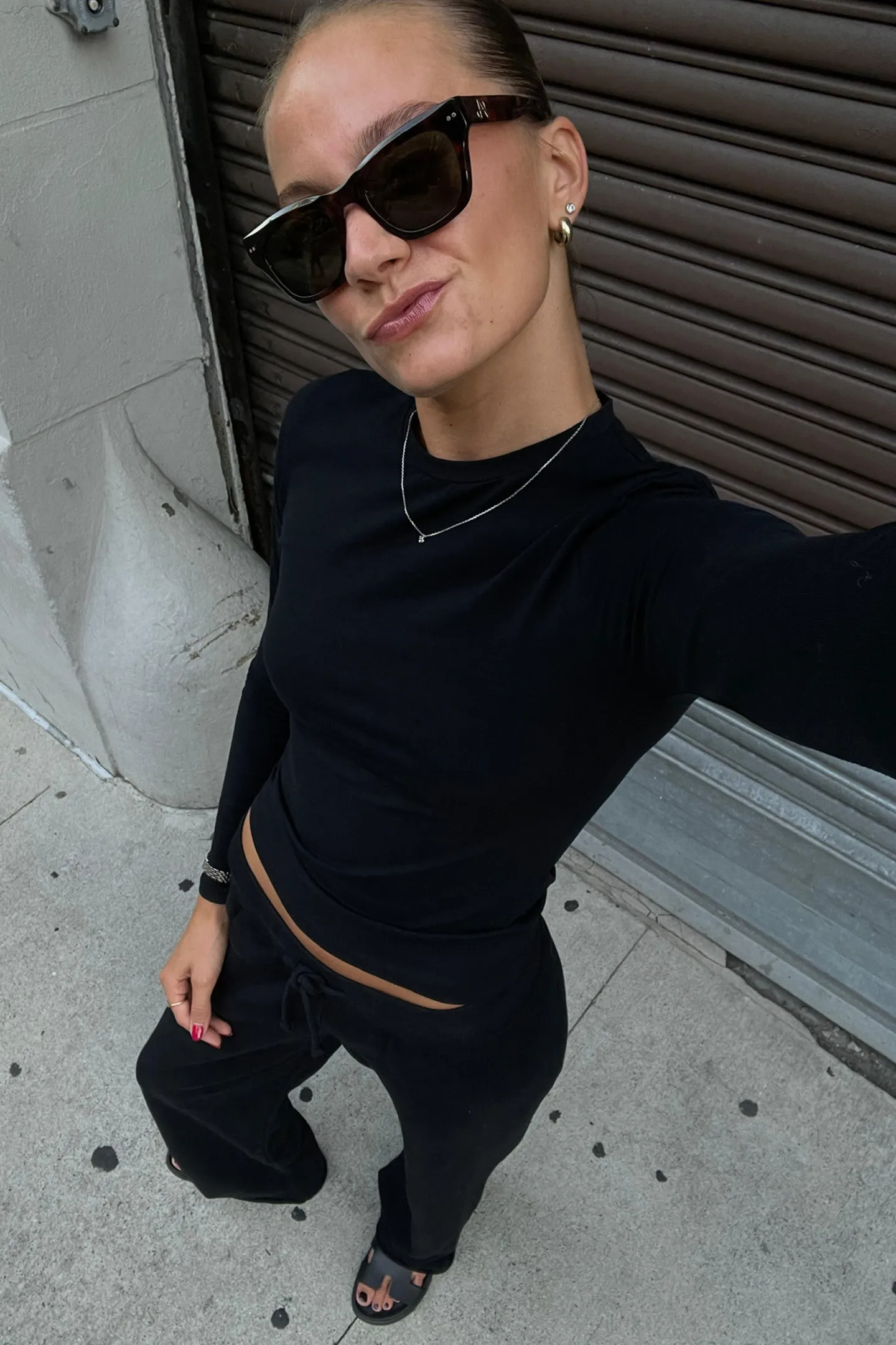longsleeve_arene_in_schwa_6.webp Ladneri Shirts, Tank Tops & Longsleeves<Longsleeve Arene in Schwarz