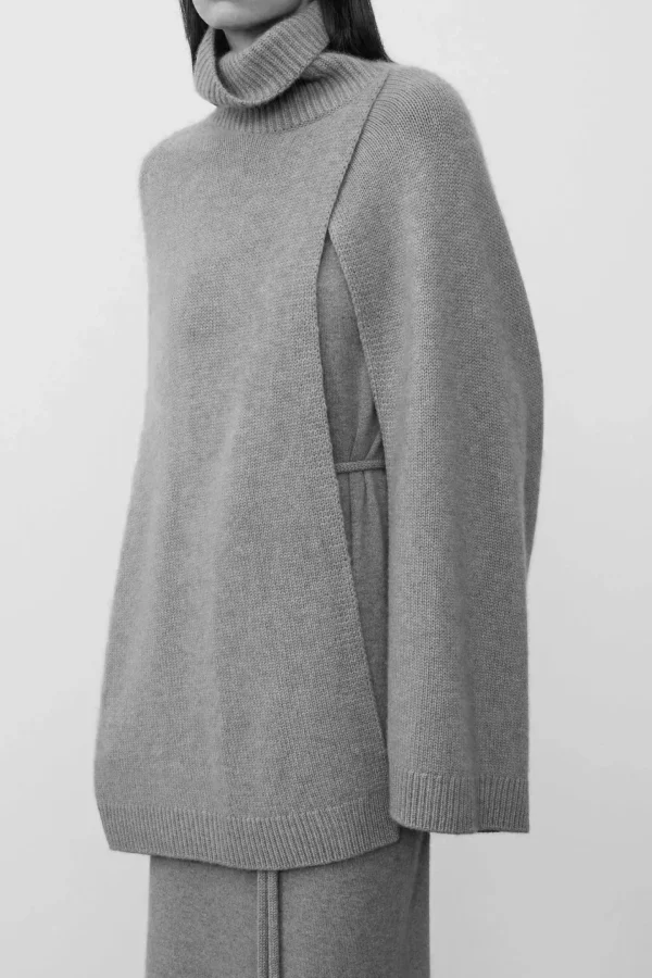 Lisa Yang Pullover<Poncho Annie in Schwarz