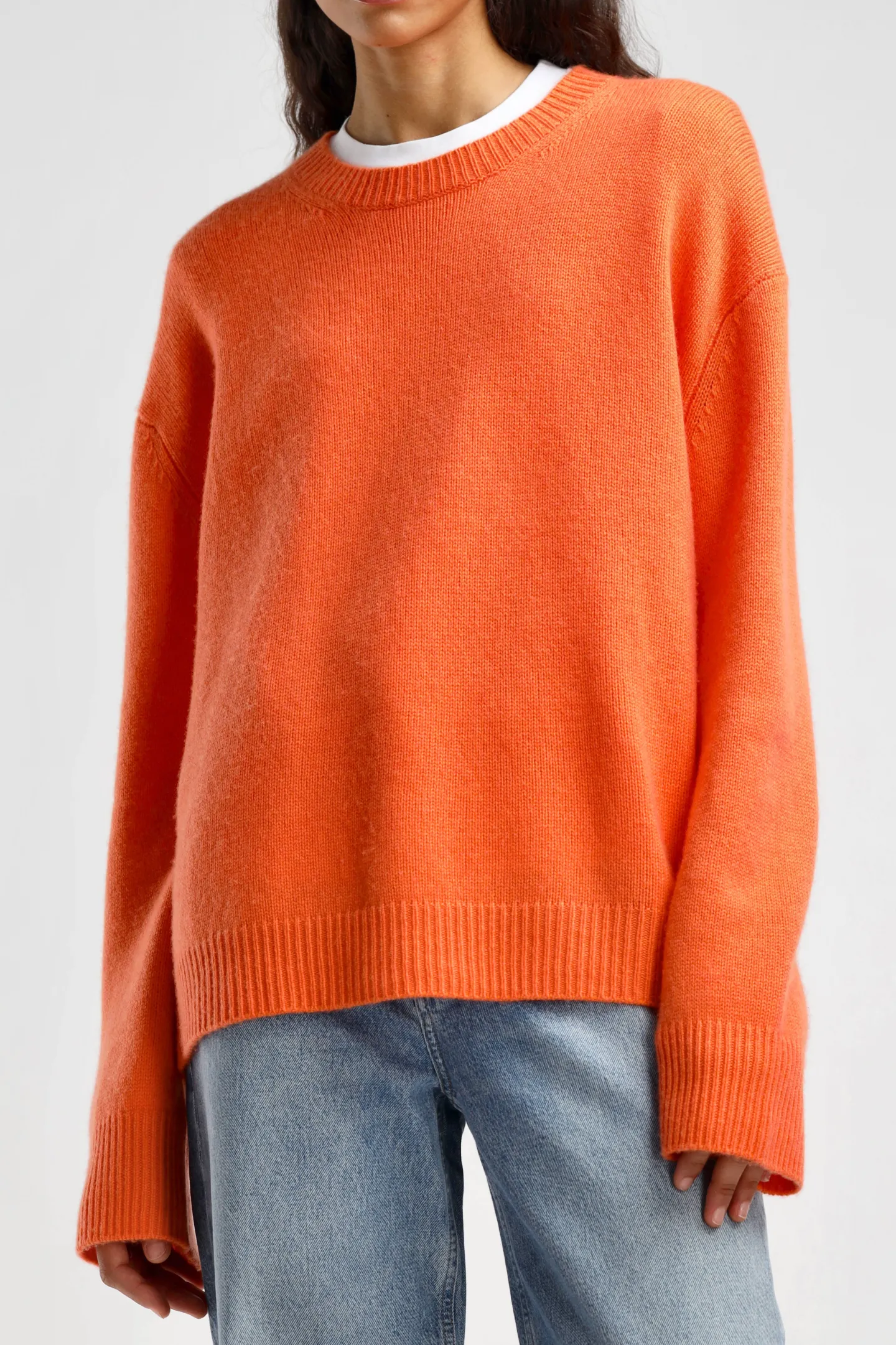 pullover_charlot_in_orang_2.webp Ladneri Pullover<Pullover Charlot in Orange