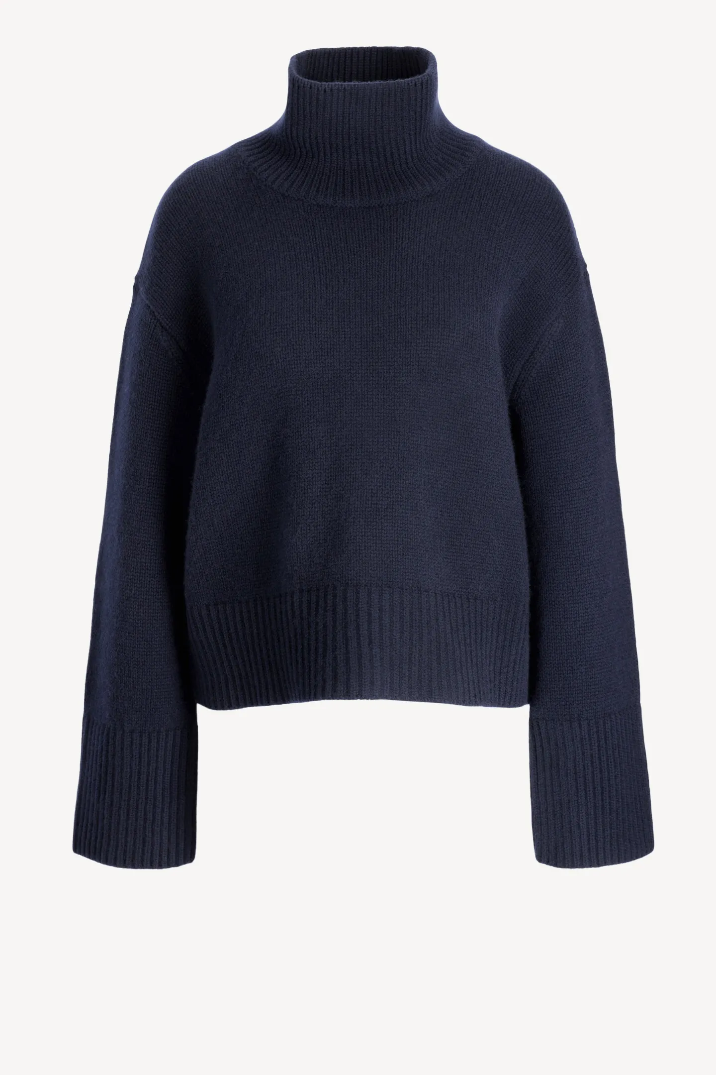 pullover_fleur_in_navy_0.webp Lisa Yang Pullover<Pullover Fleur in Navy