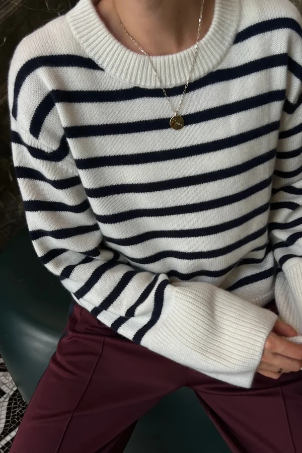 Ladneri Pullover<Pullover Grimaud in Navy/Weiß