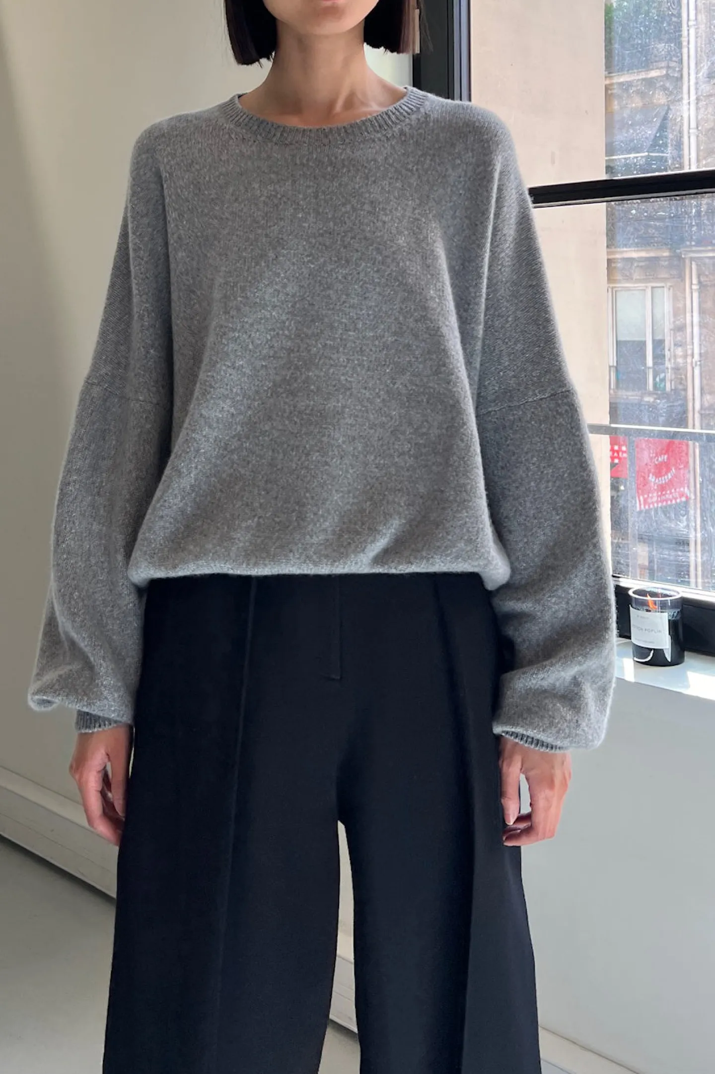 pullover_margaux_in_fog_5.webp Khaite Pullover<Pullover Margaux in Fog