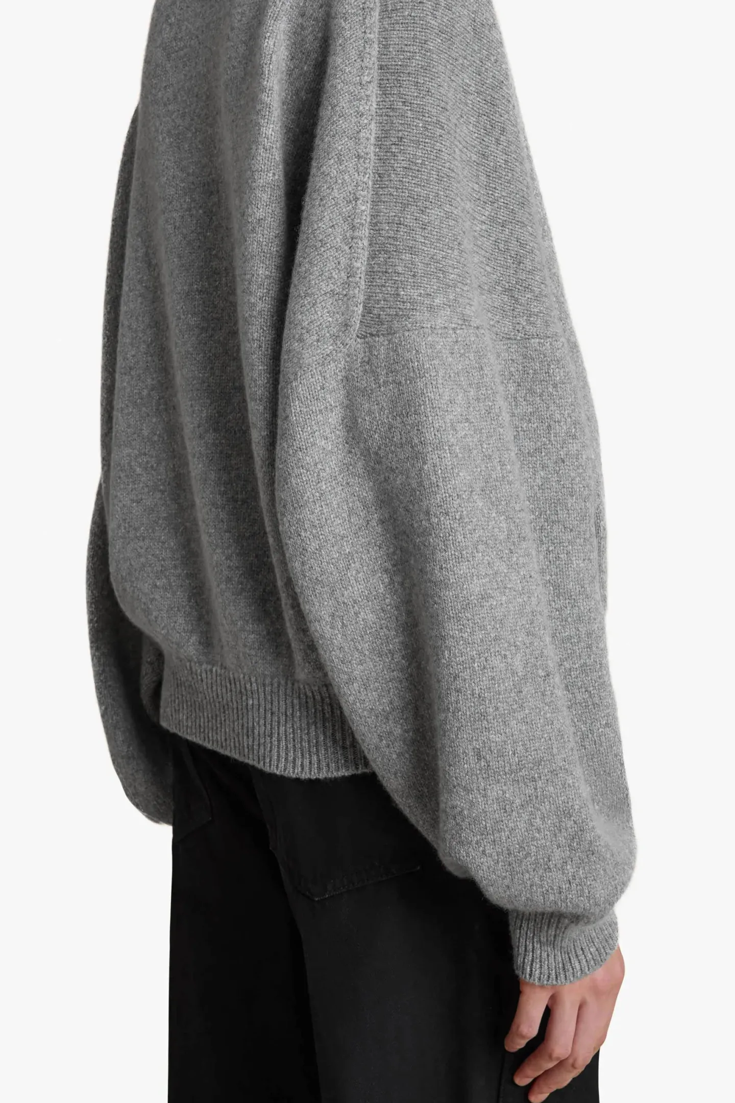pullover_margaux_in_fog_6.webp Khaite Pullover<Pullover Margaux in Fog