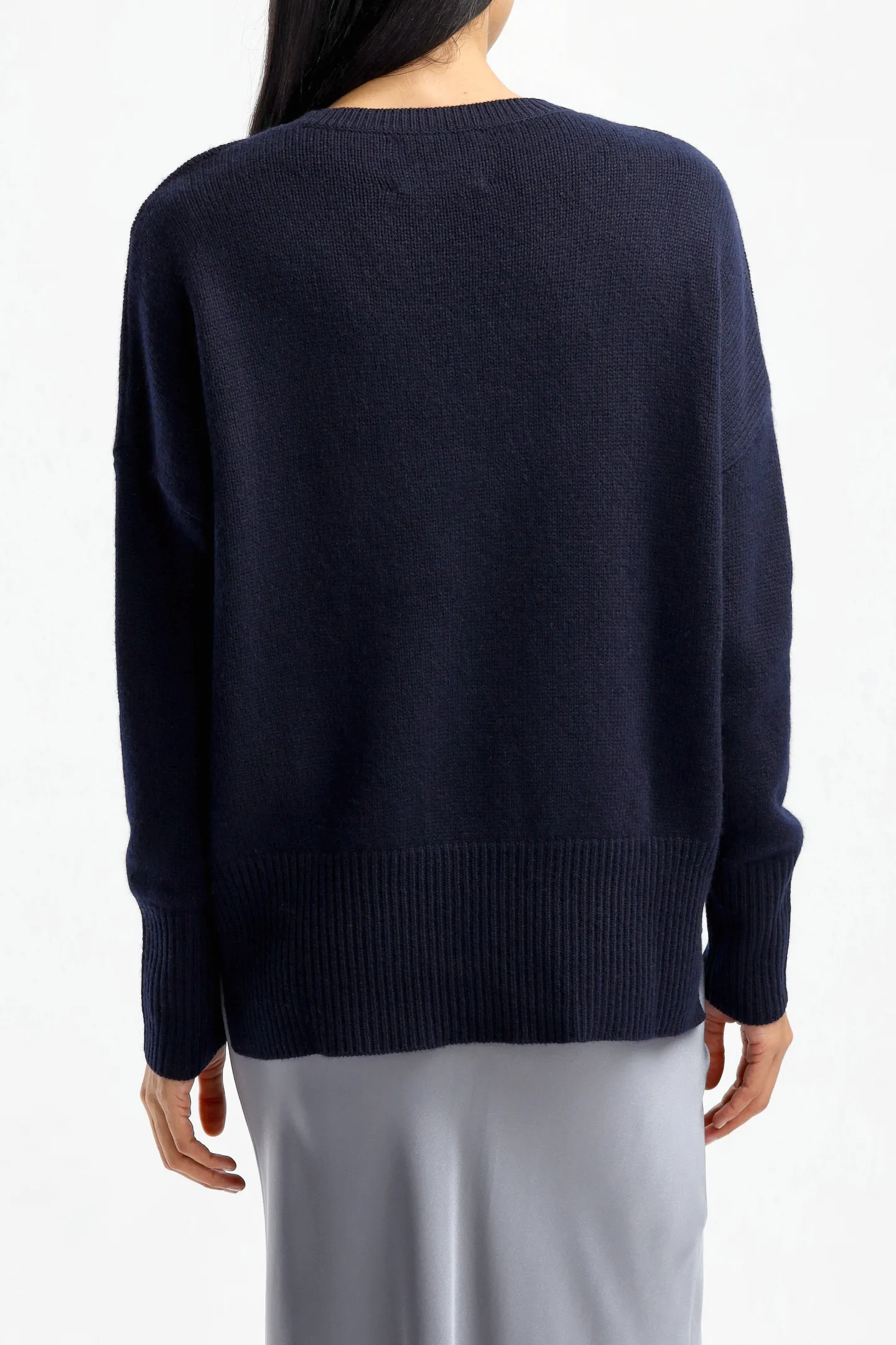 pullover_mila_in_navy_4.webp Lisa Yang Pullover<Pullover Mila in Navy