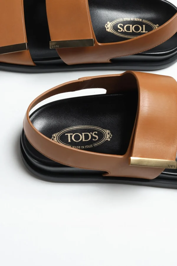 Tod's Sandalen & Slipper<Sandale mit Riemen in Cognac