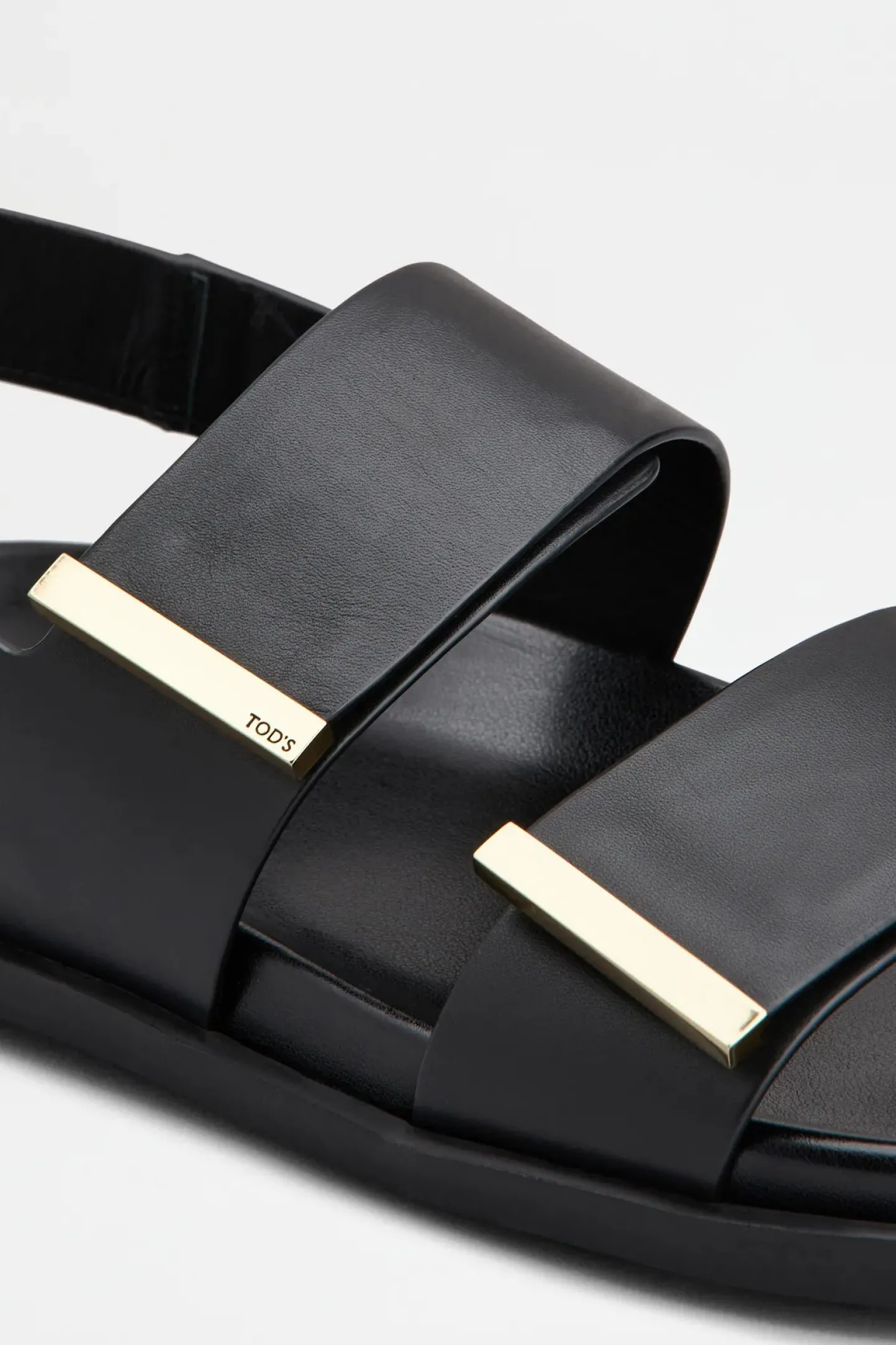 sandale_mit_riemen_in_sch_2.webp Tod's Sandalen & Slipper<Sandale mit Riemen in Schwarz
