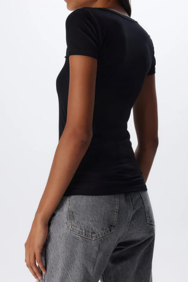Majestic Filatures Shirts, Tank Tops & Longsleeves<T-Shirt mit V in Schwarz