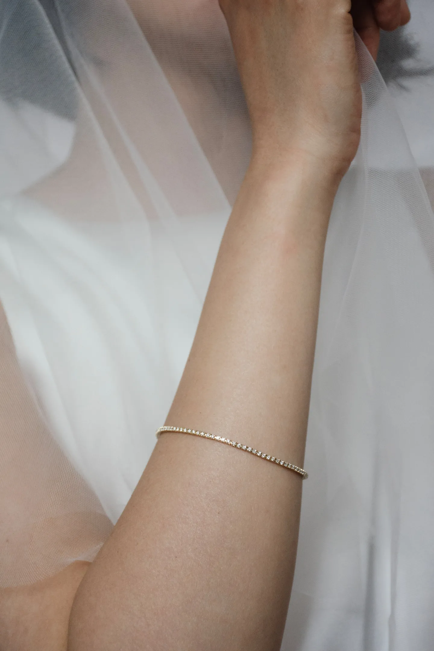armband_tennis_aus_gelbgo_3.webp Nina Kastens Jewelry Schmuck | Fine Jewelry<Armband Tennis aus Gelbgold