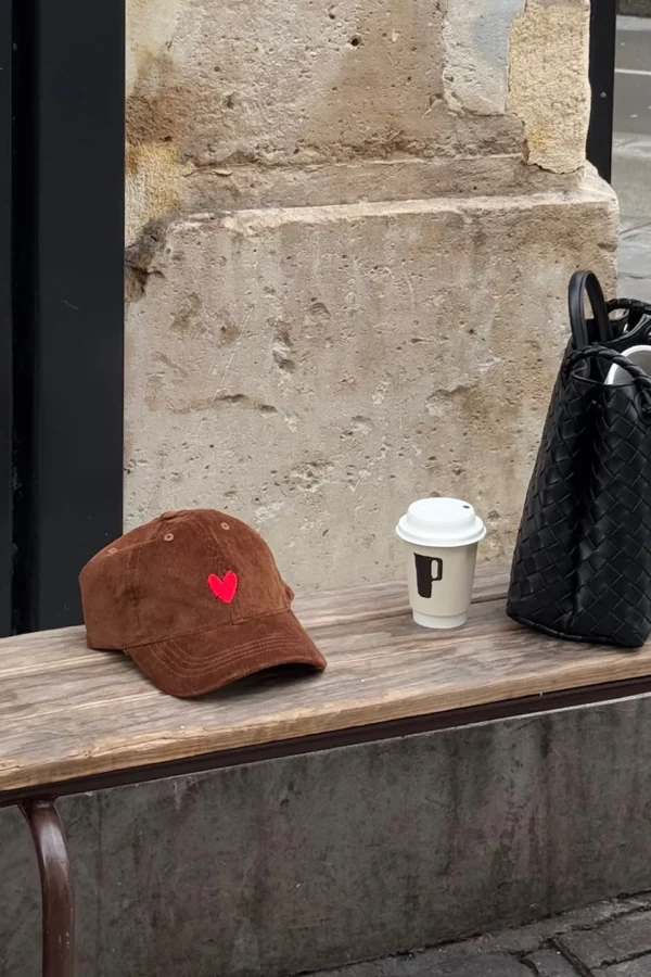 Anita Hass Caps & Mützen<Cord-Cap 'Heart' in Chocolate