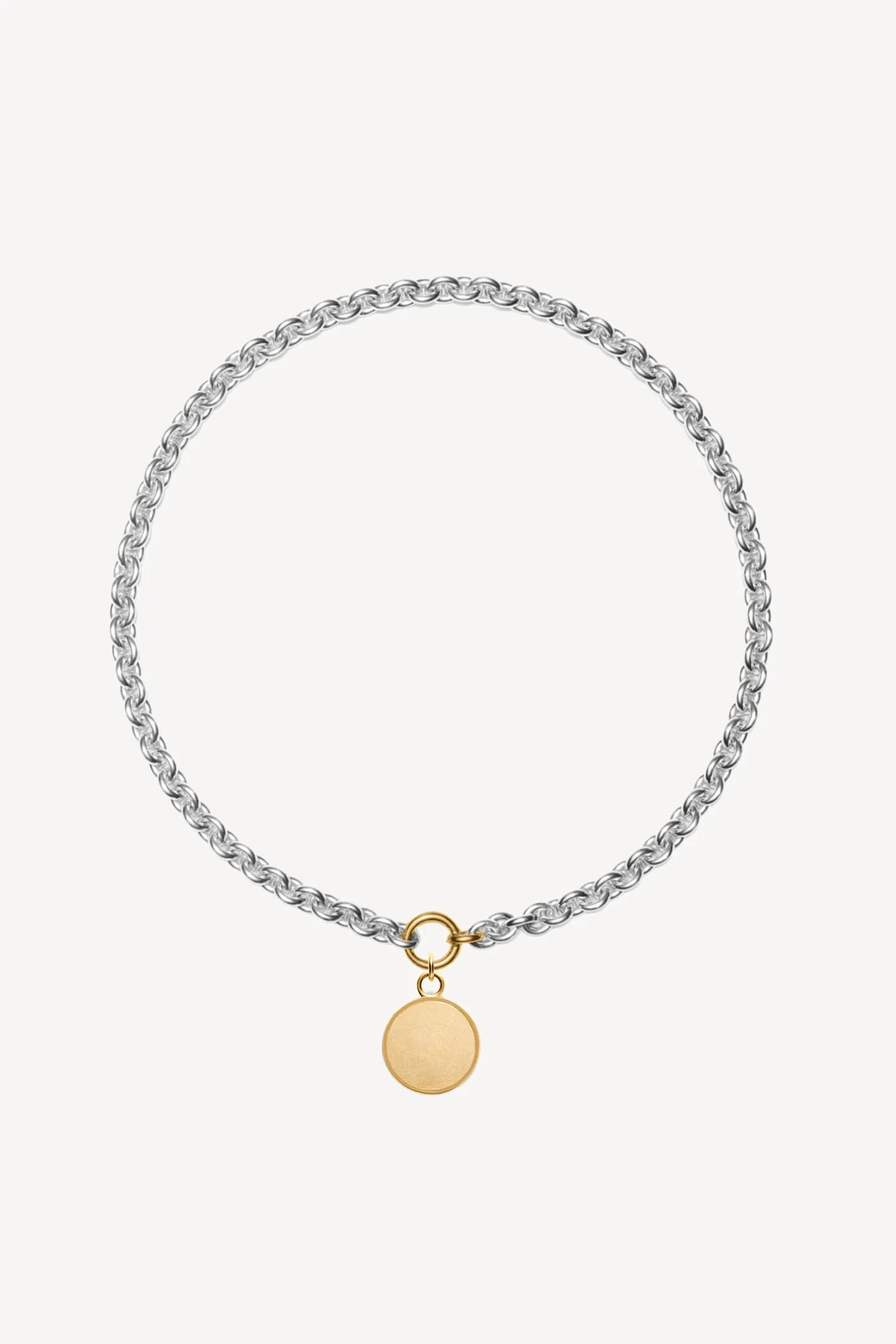 medial_token_in_gold_2.webp Lilian von Trapp Schmuck | Fine Jewelry<Medial Token in Gold