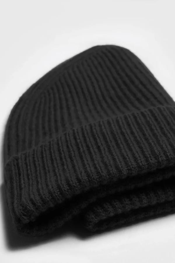 Ladneri Caps & Mützen<Mütze St. Moritz in Velvet Black