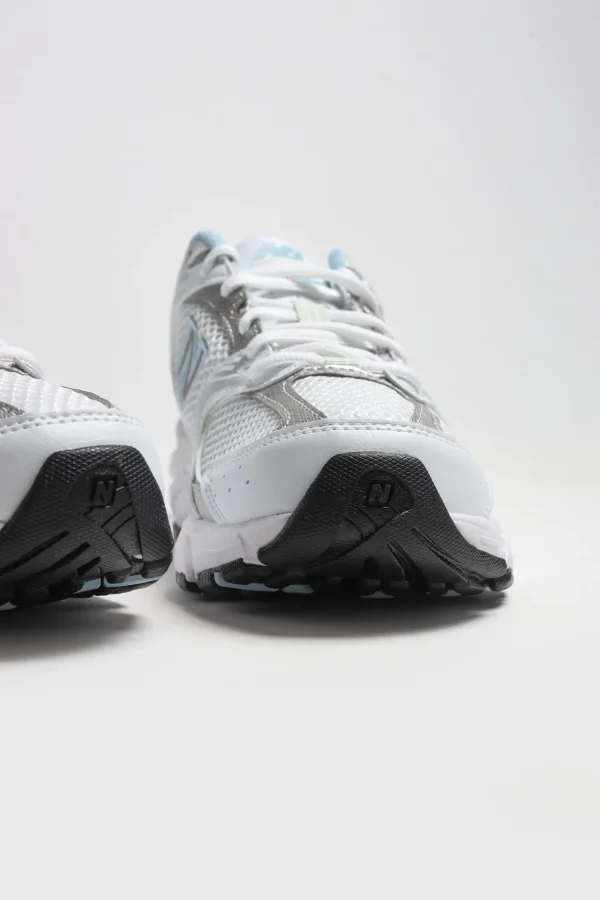New Balance Sneaker | Low Top<Sneaker 530 in White/Silver Metallic