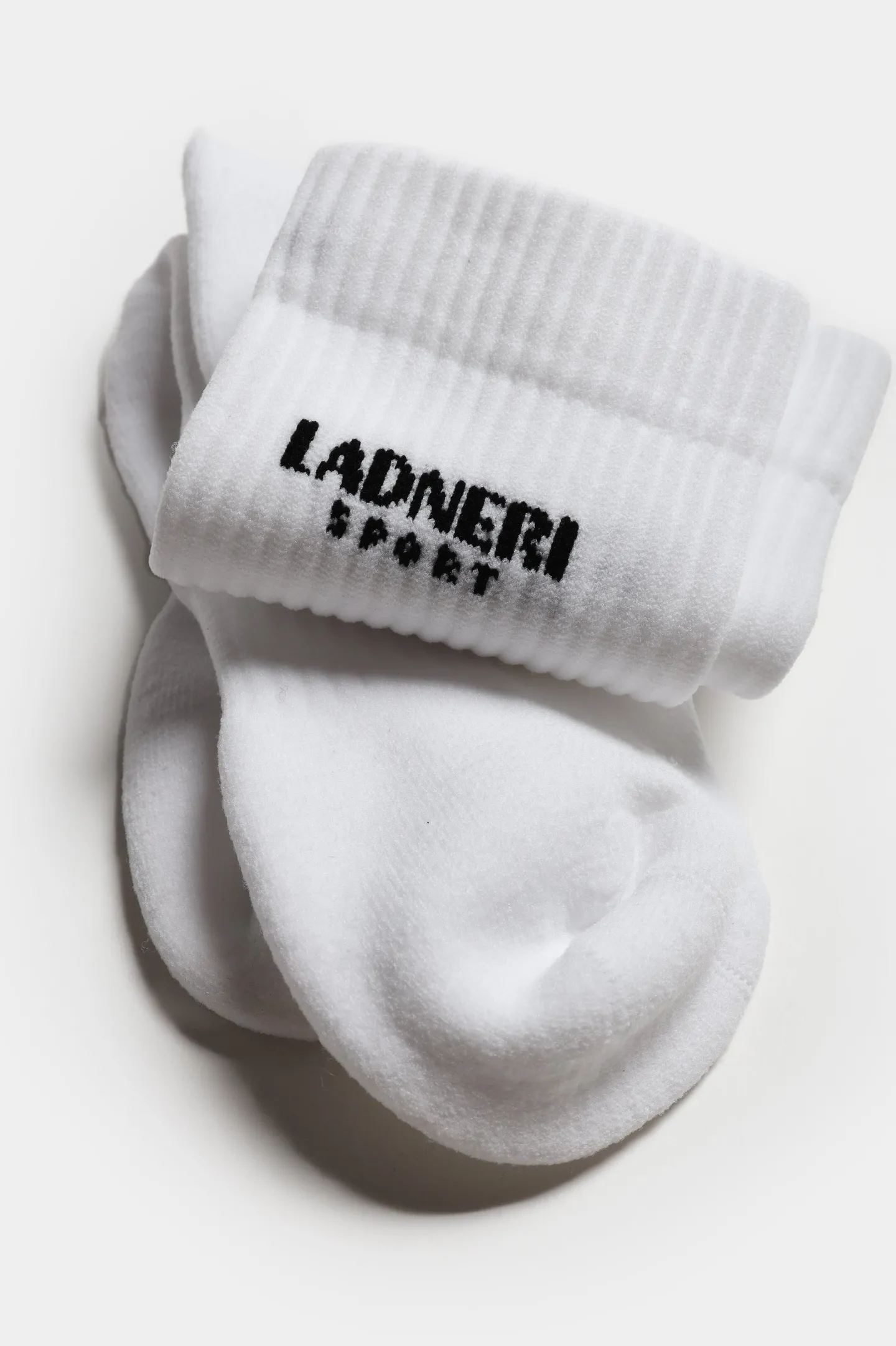 socken_sport_in_wei_3.webp Ladneri Socken<Socken Sport in Weiß