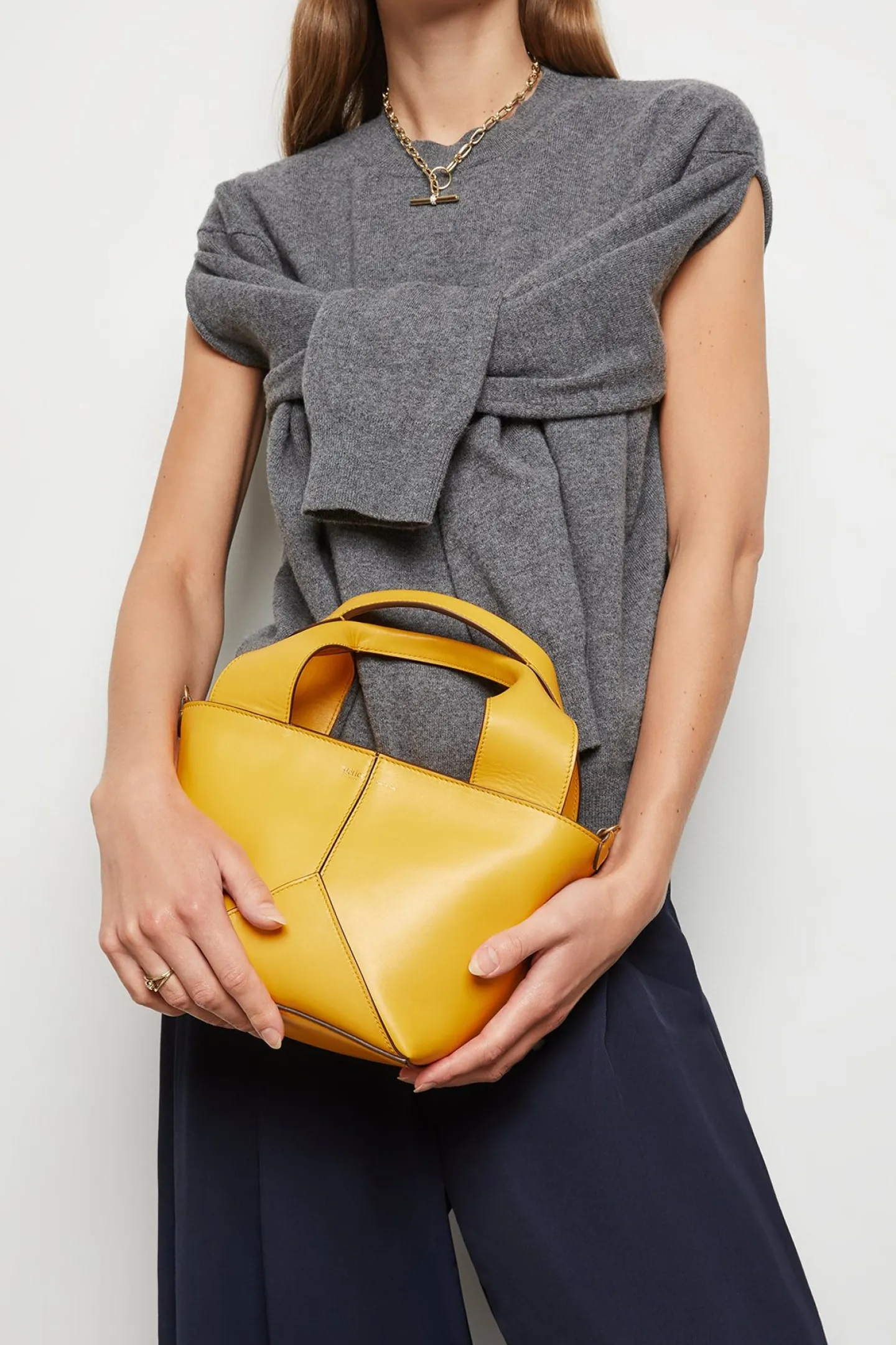 tasche_market_mini_in_fac_2.webp Métier Handtaschen | Crossbody<Tasche Market Mini in Factory Yellow