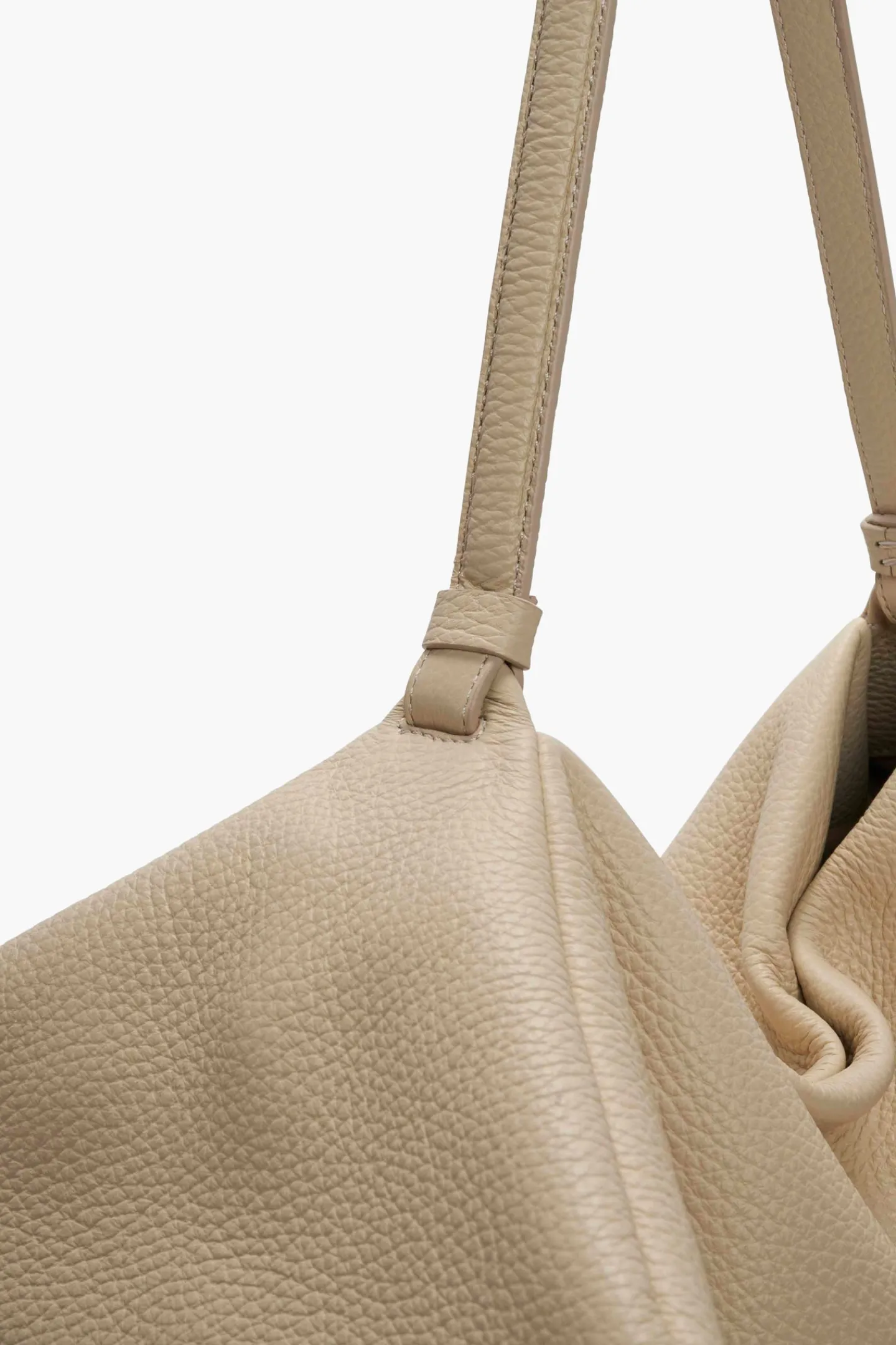 tasche_origami_in_weizen_2.webp Altuzarra Schultertaschen | Handtaschen<Tasche Origami in Weizen